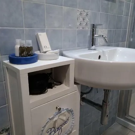 Bed and Breakfast Il Vicolo 48 Πέζαρο